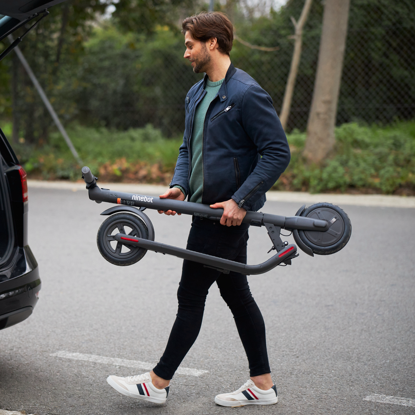 Ninebot Kickscooter E22– Segway Los Angeles