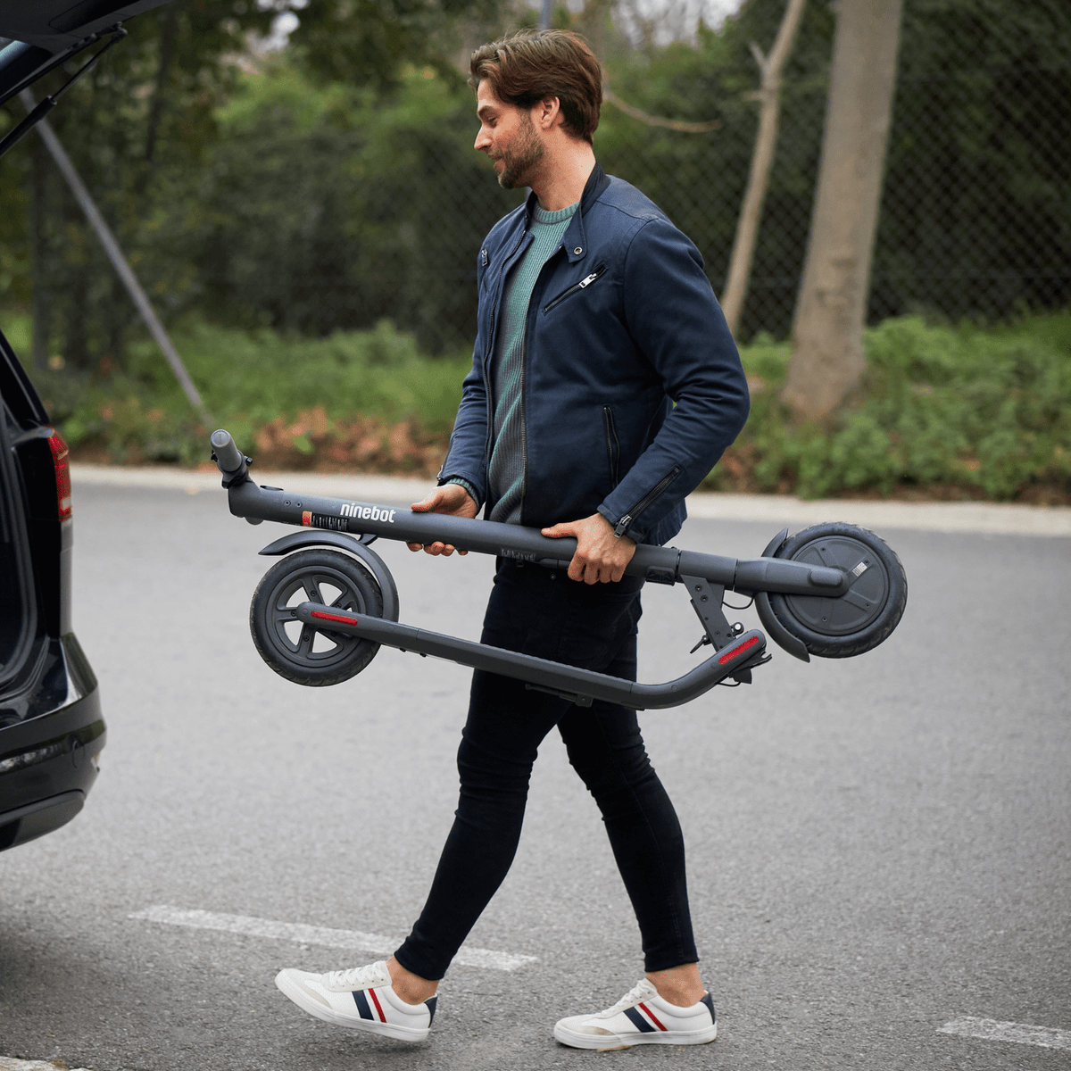 Ninebot Kickscooter E22– Segway Los Angeles Ninebot Kickscooter E22– Segway Los Angeles