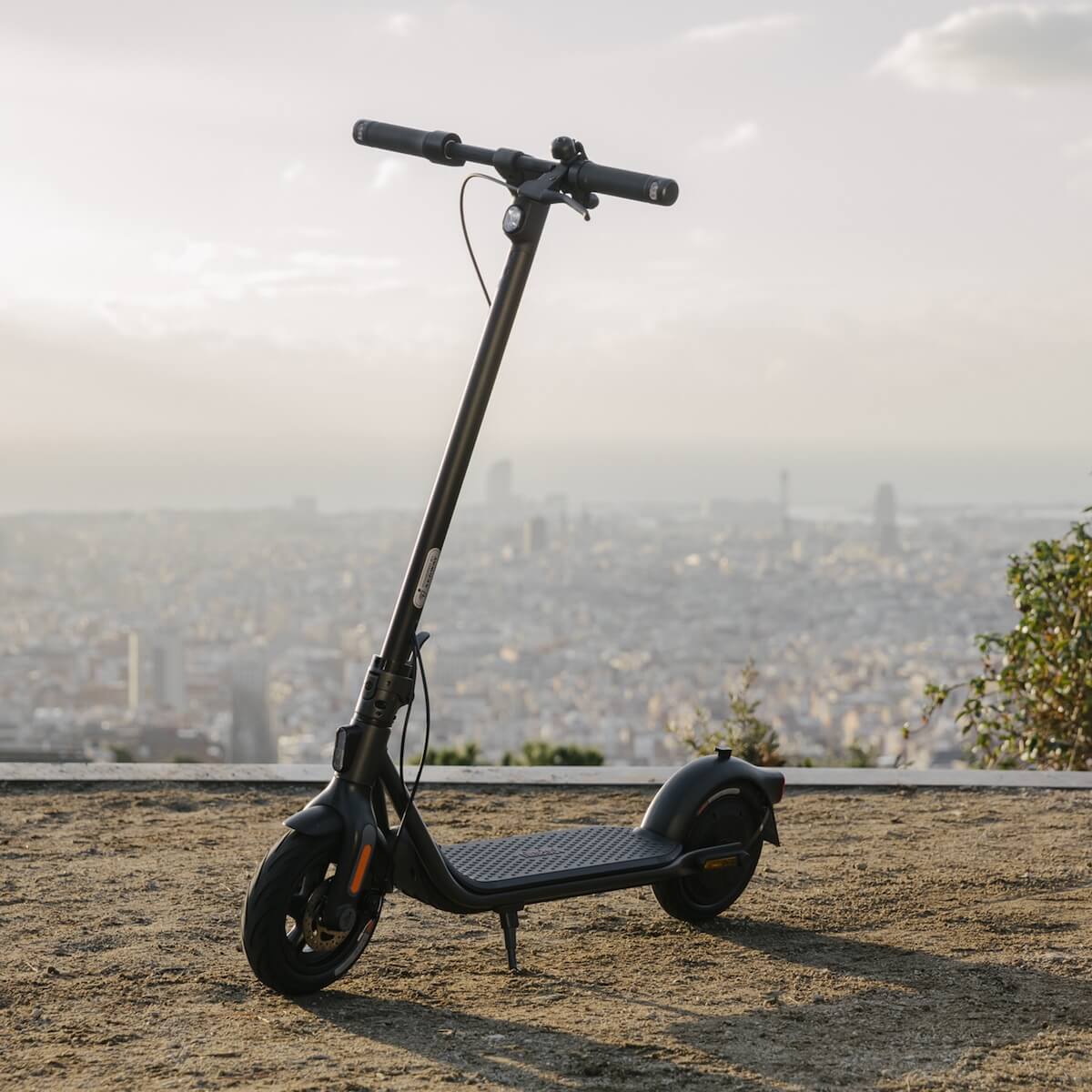 【美品】セグウェイninebot KickScooter ブラック Ninebot Kickscooter F2– Segway Los Angeles