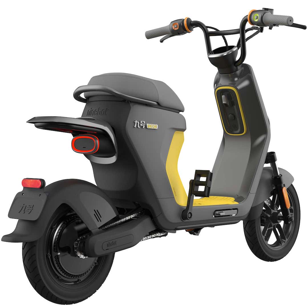 https://www.segway.la/cdn/shop/products/B4.jpg?v=1615420849&width=1200